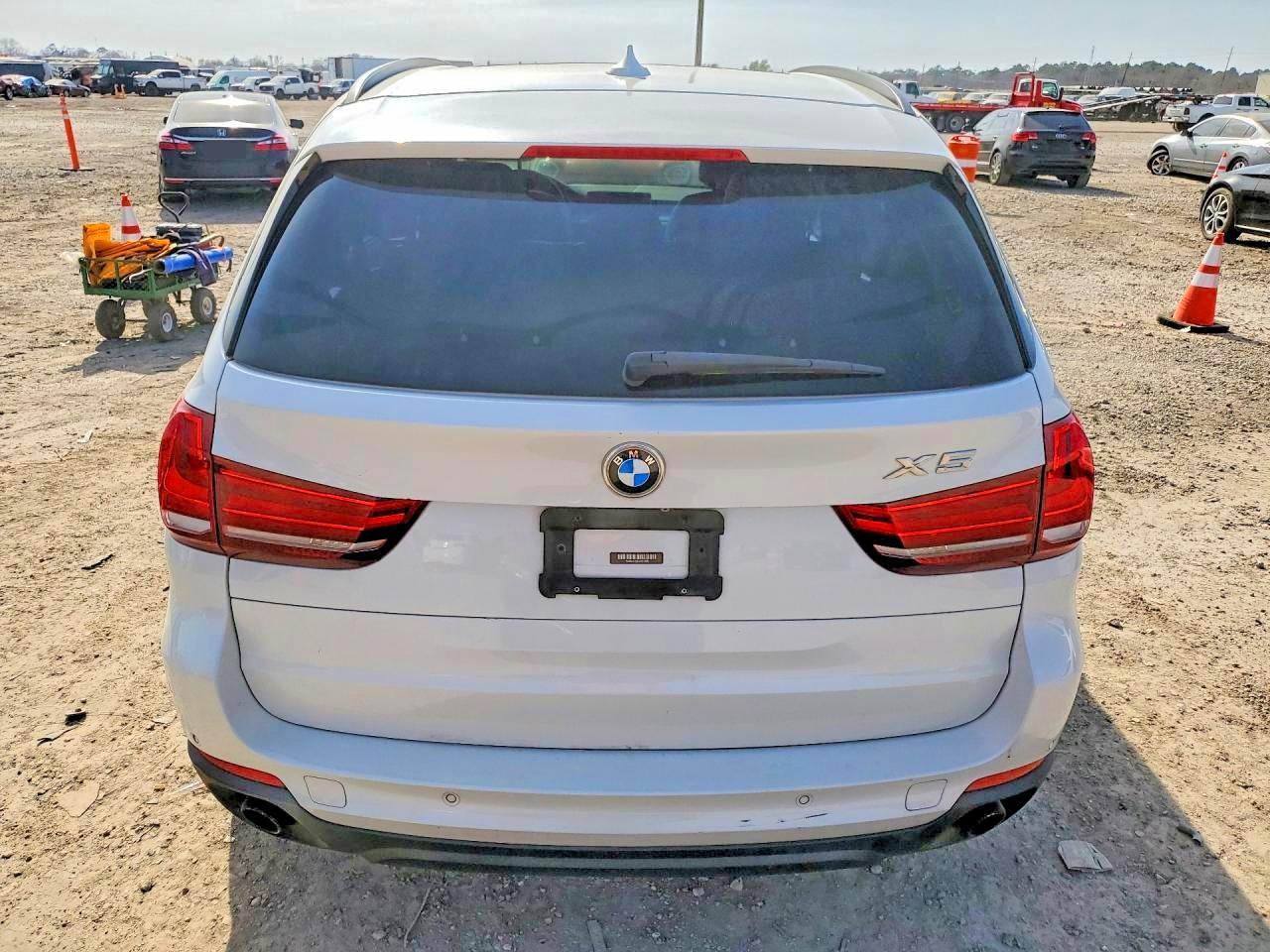 2016 BMW X5 xDrive35D - zdjęcie 6