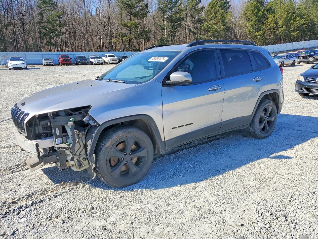 2016 Jeep Cherokee Latitude - zdjęcie główne