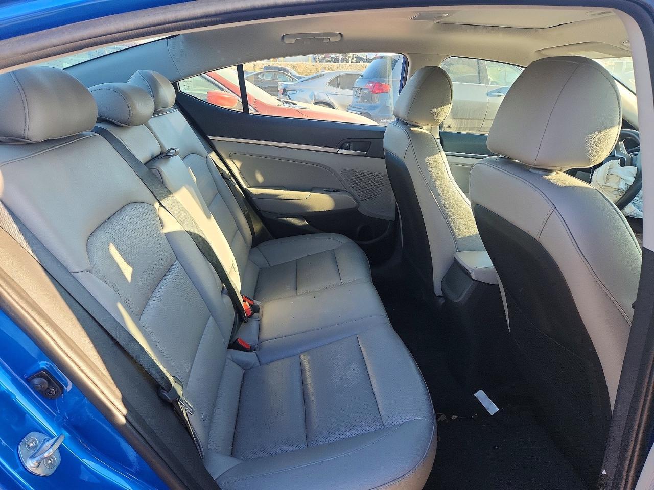 2017 Hyundai Elantra Se - zdjęcie 10