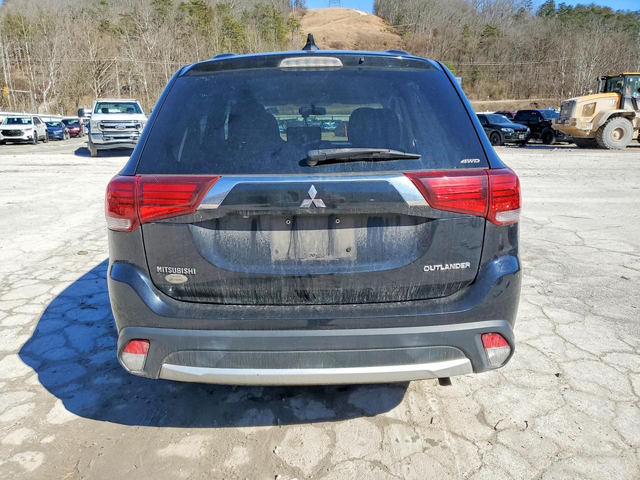 2018 Mitsubishi Outlander Se - zdjęcie 6