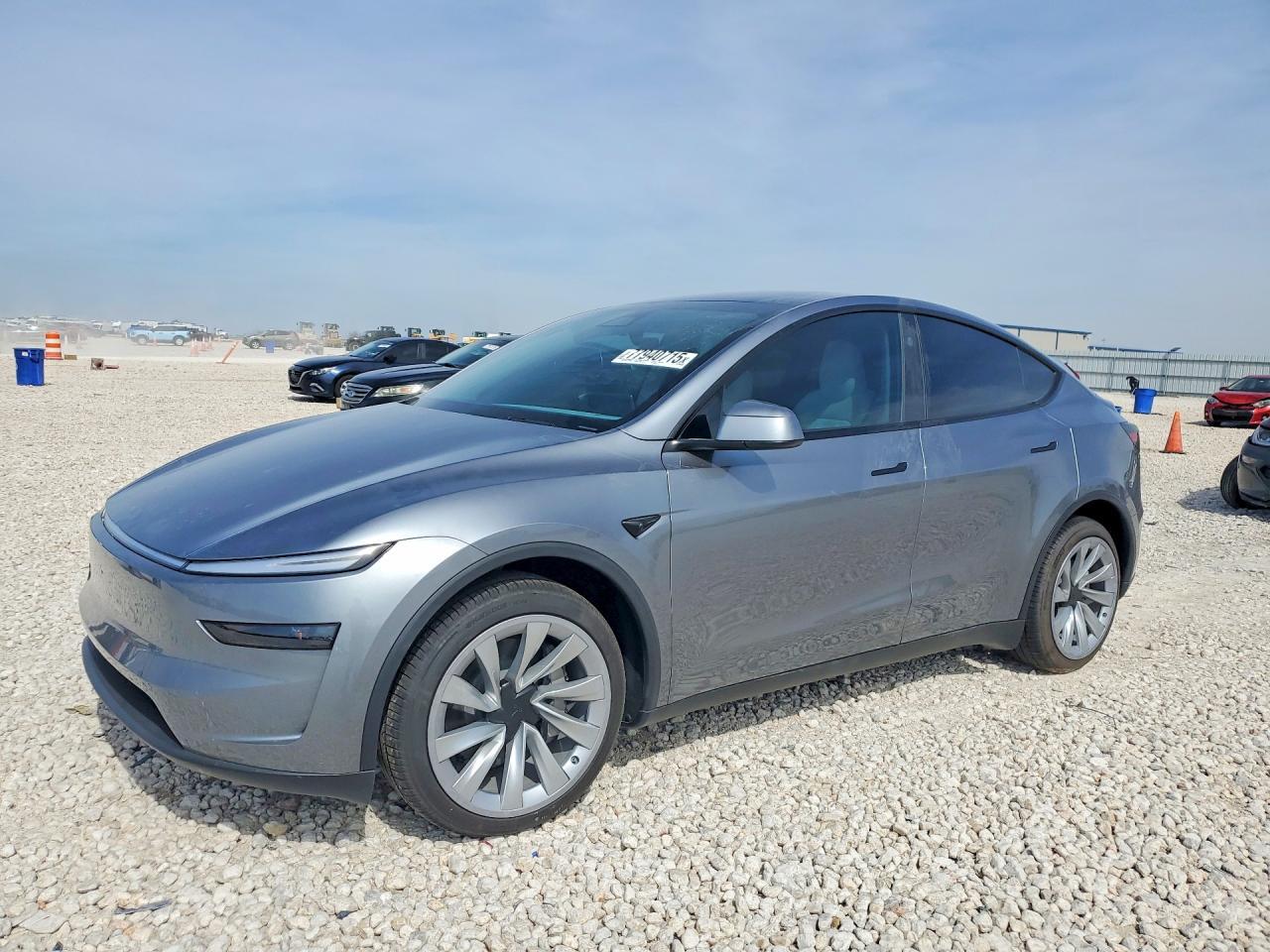 2026 Tesla Model Y - zdjęcie główne