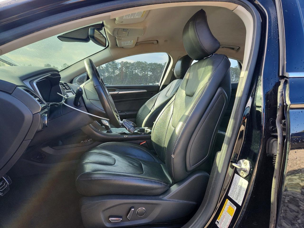 2016 Ford Fusion Titanium Phev - zdjęcie 7