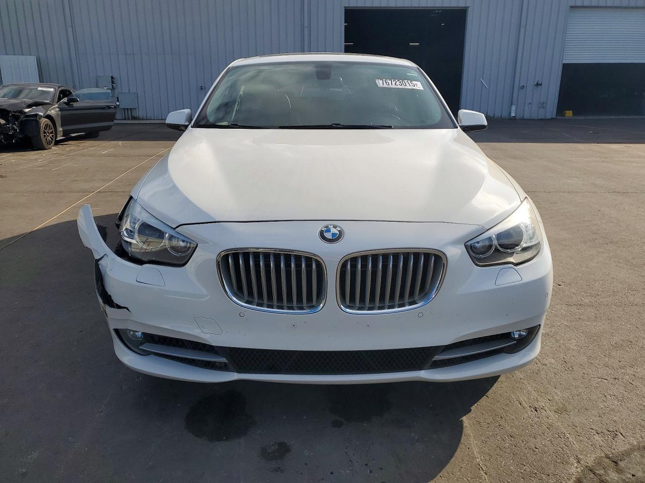 2013 BMW 550 Xigt - zdjęcie 5