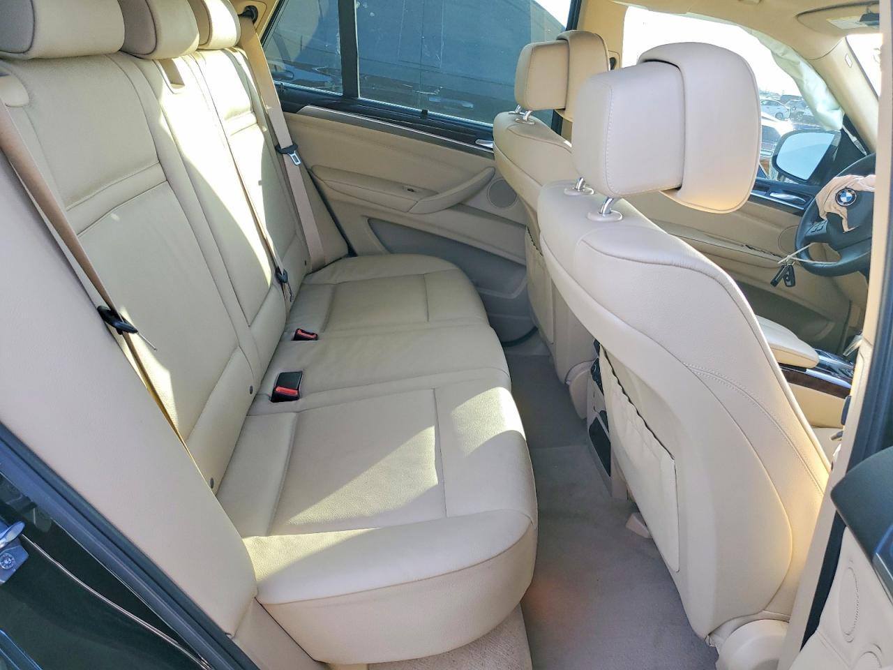 2013 BMW X5 xDrive35I - zdjęcie 11