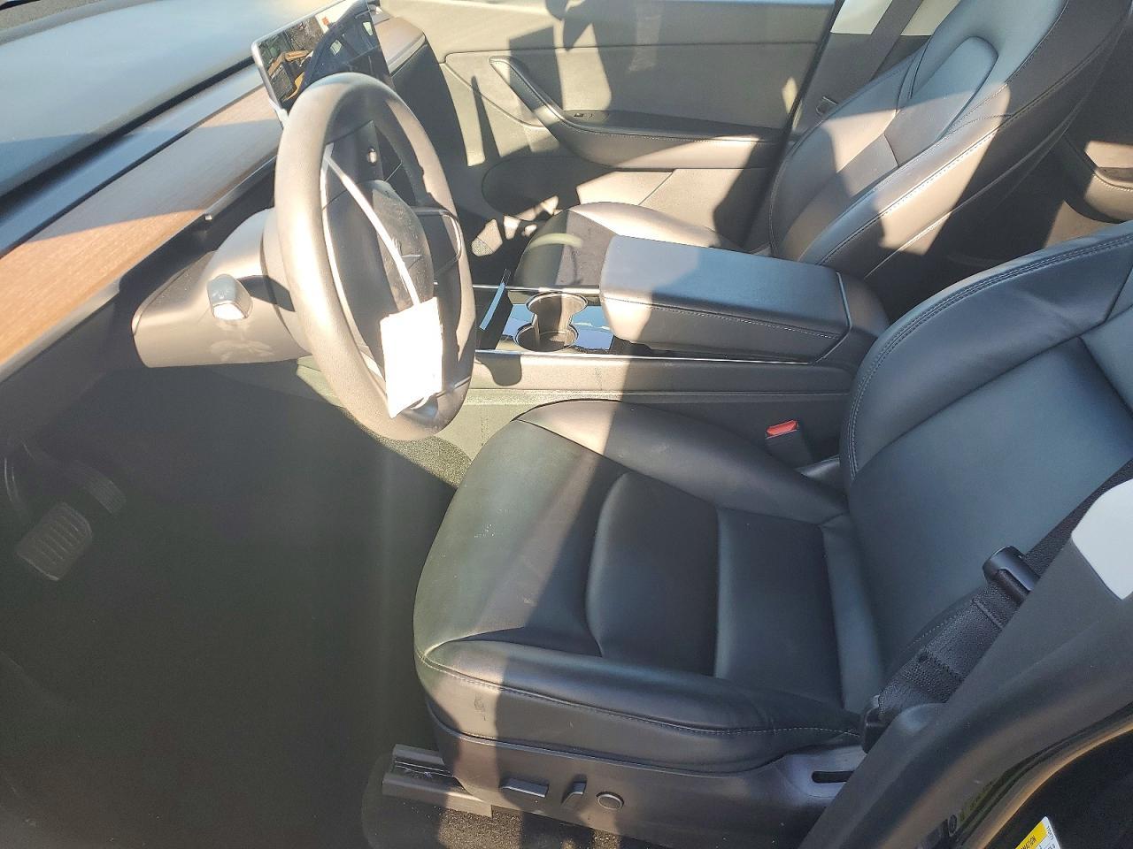 2021 Tesla Model Y - zdjęcie 7