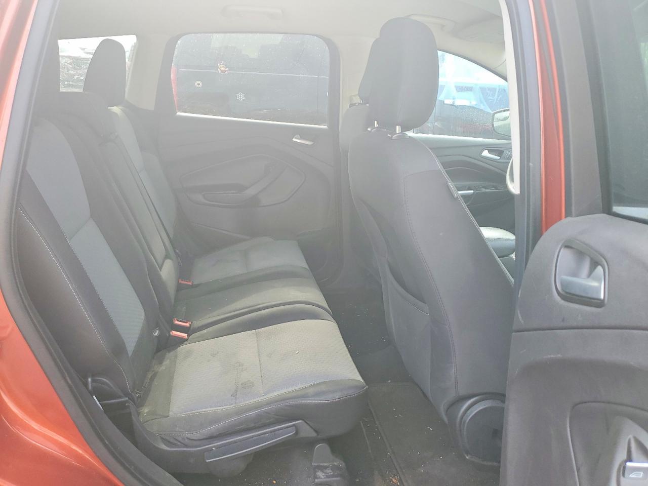 2019 Ford Escape - zdjęcie 11