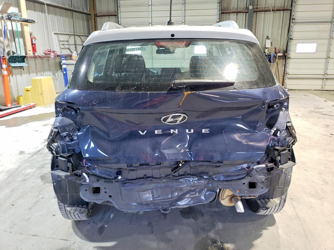 2025 Hyundai Venue Sel - zdjęcie 6