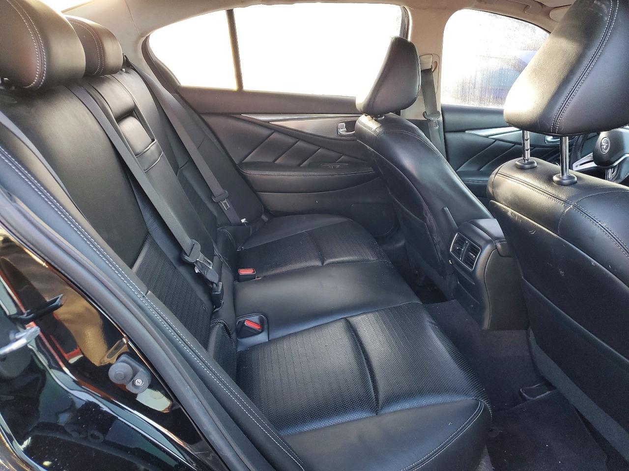 2018 Infiniti Q50 Luxe - zdjęcie 10