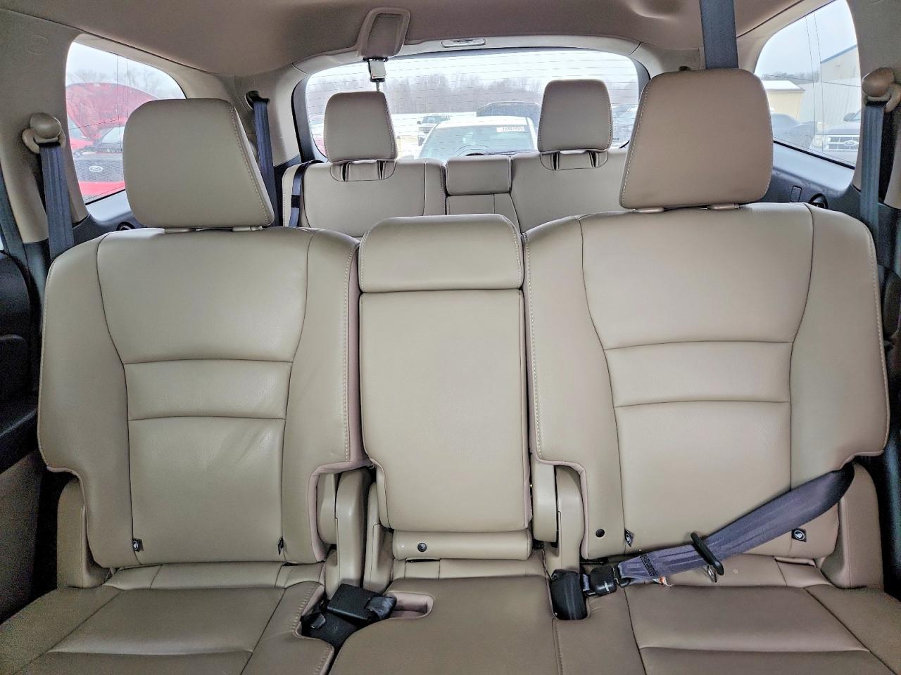 2017 Honda Pilot Touring - zdjęcie 10