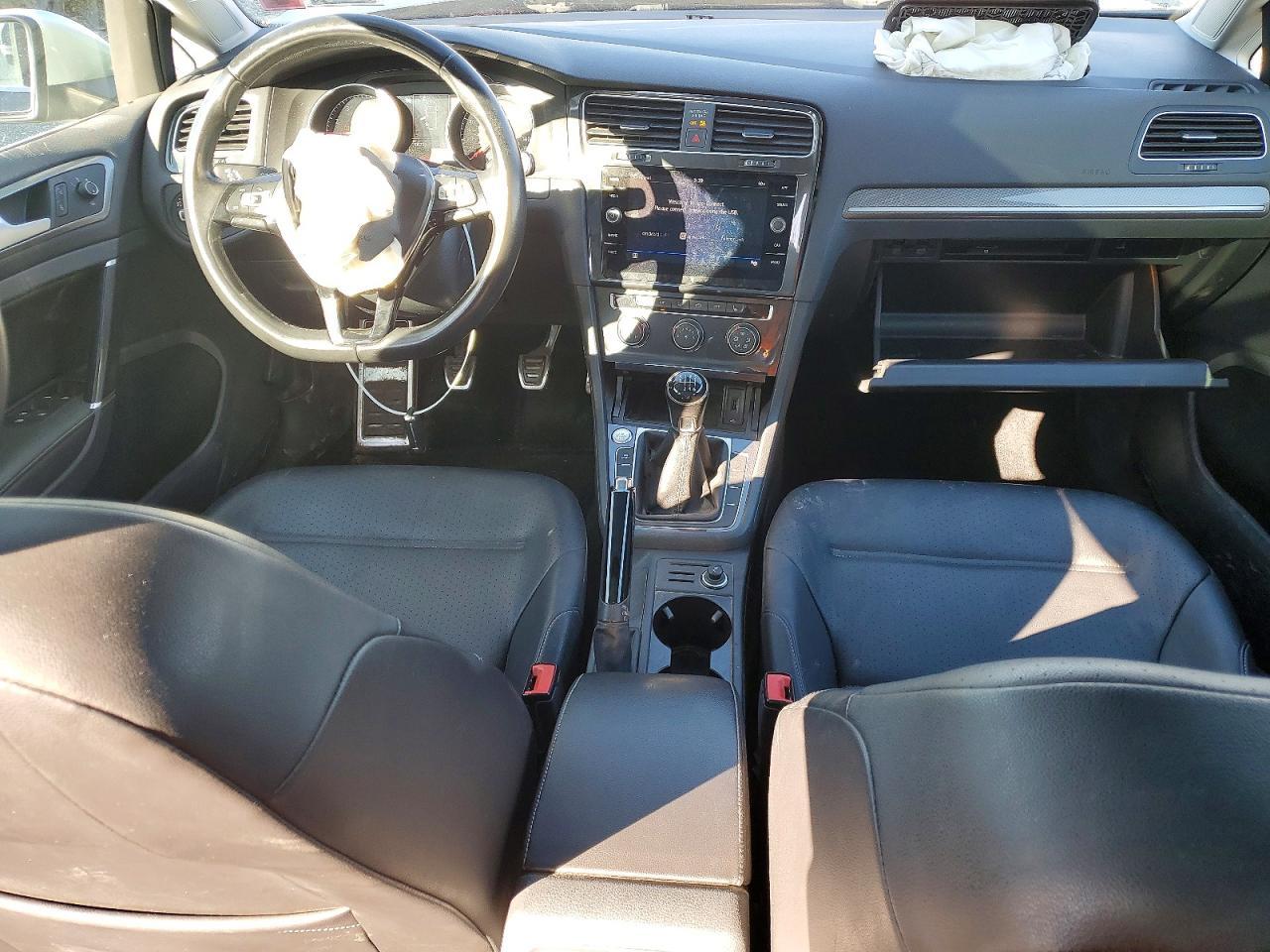 2019 Volkswagen Golf Alltrack S - zdjęcie 8