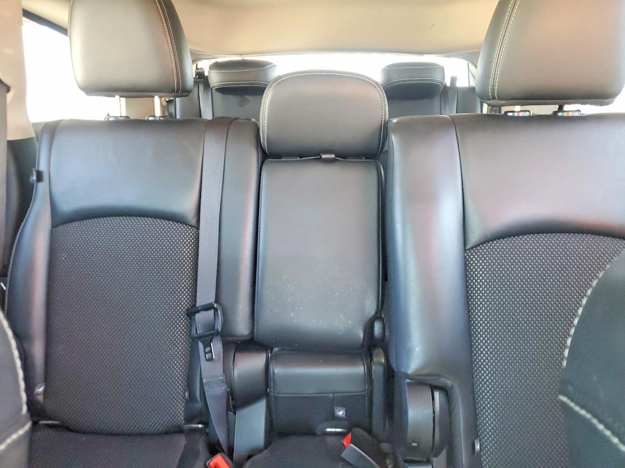 2017 Dodge Journey Crossroad - zdjęcie 10