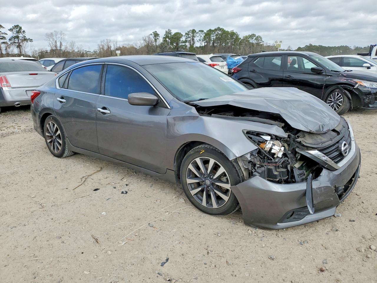 2017 Nissan Altima 2.5 Sv - zdjęcie 4