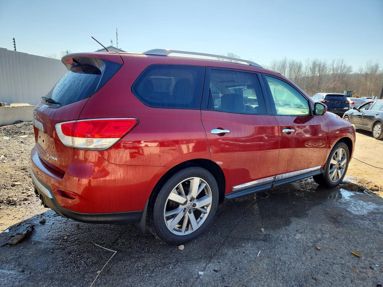 2014 Nissan Pathfinder S - zdjęcie 3