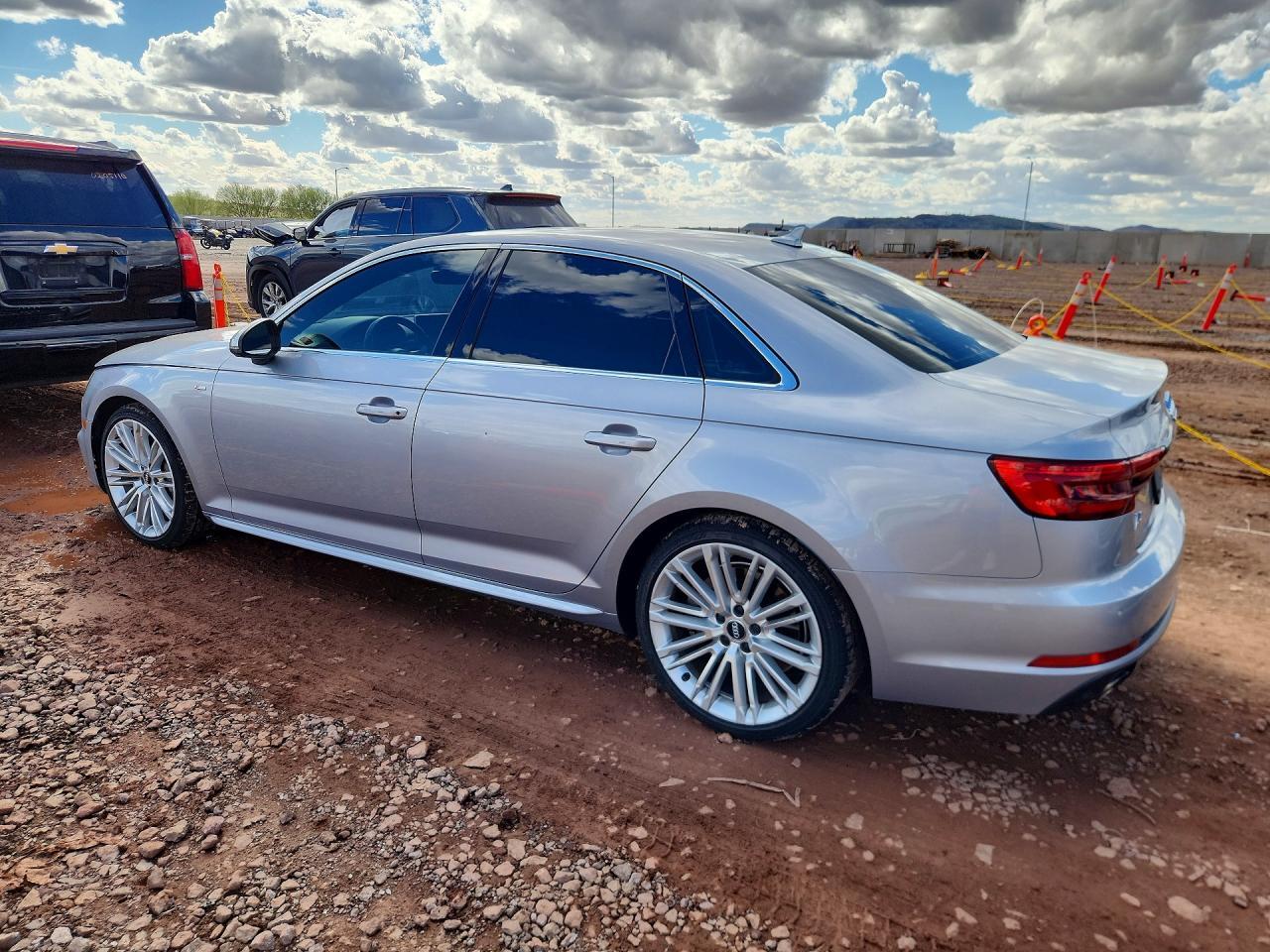 2017 Audi A4 Prestige - zdjęcie 2