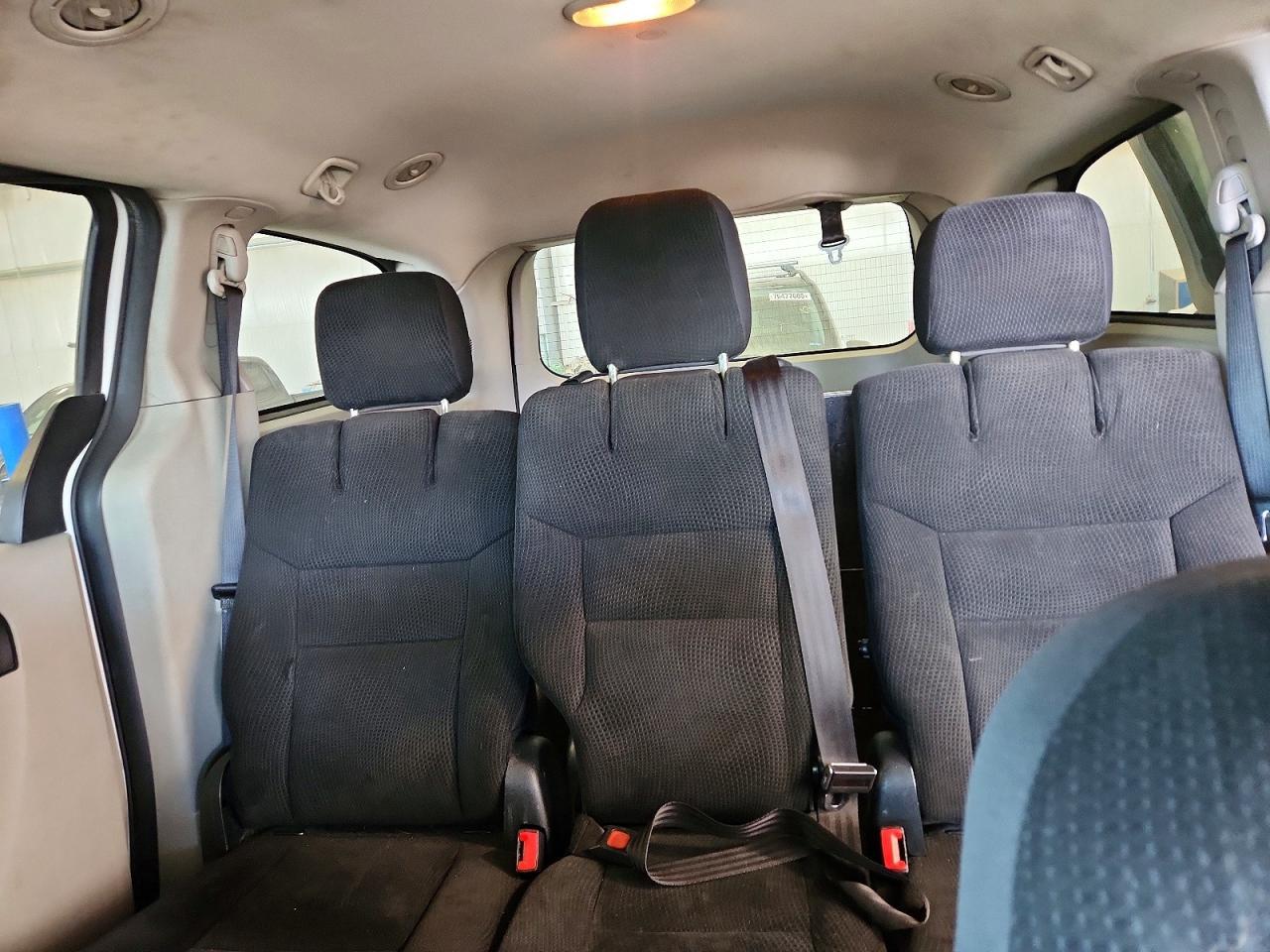 2017 Dodge Grand Caravan Se - zdjęcie 10