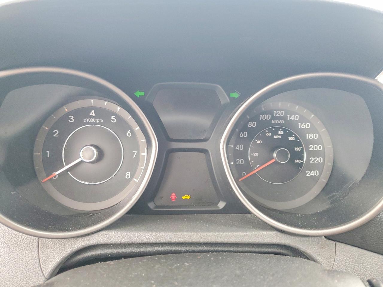 2013 Hyundai Elantra Gls - zdjęcie 9