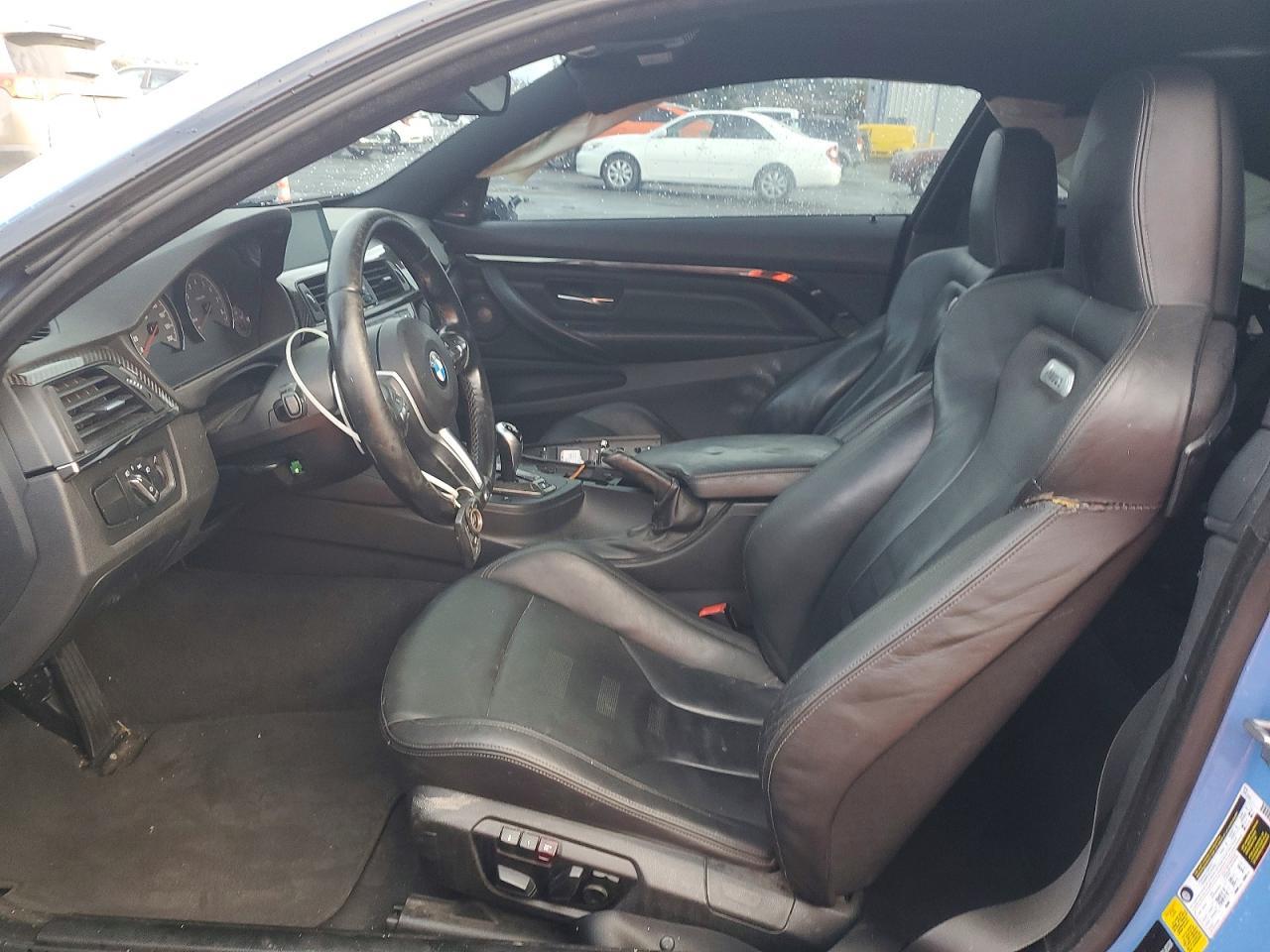 2015 BMW M4 - zdjęcie 7