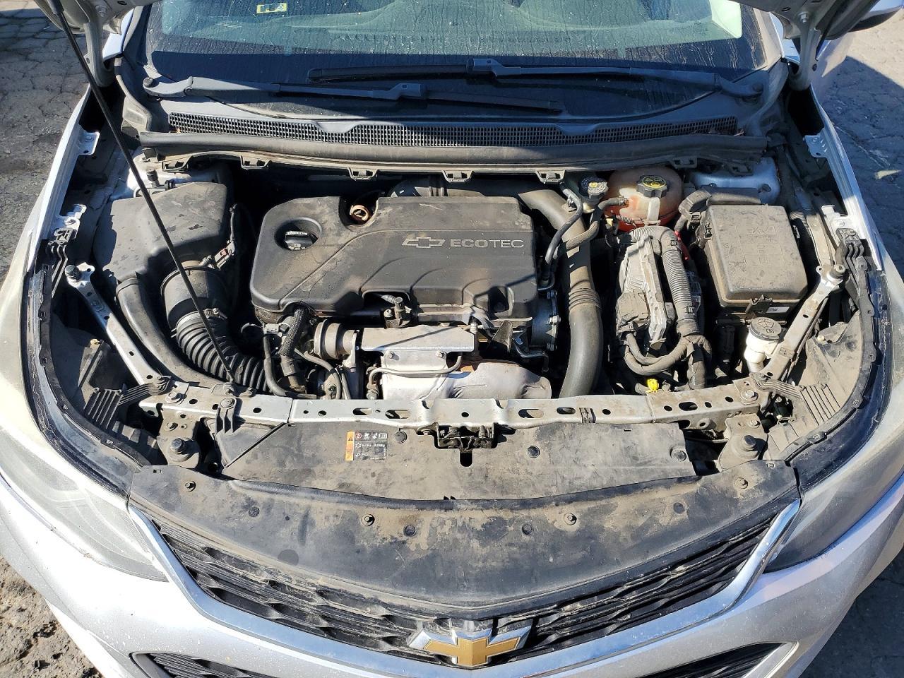 2016 Chevrolet Cruze Lt - zdjęcie 11