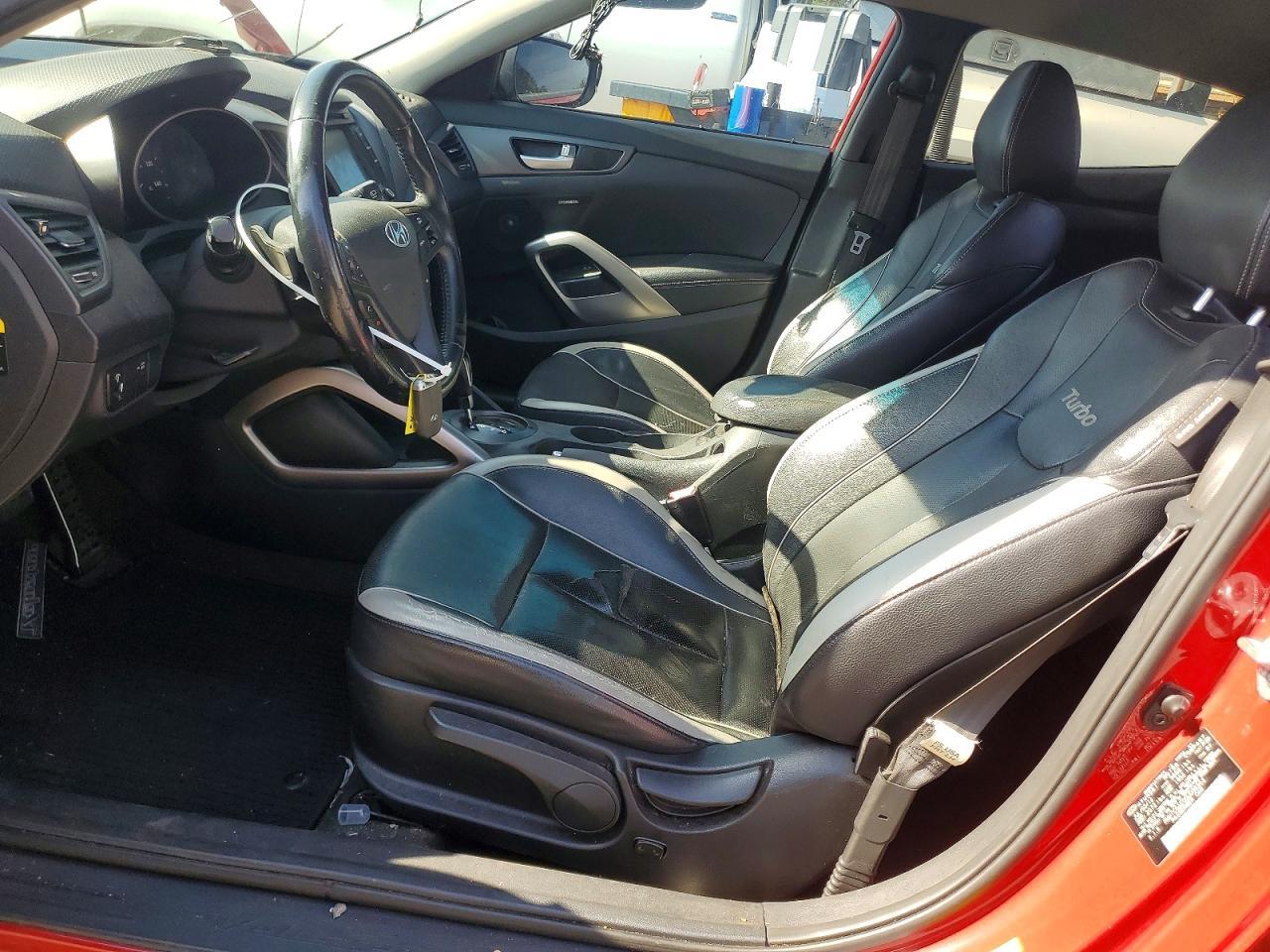 2013 Hyundai Veloster Turbo - zdjęcie 7