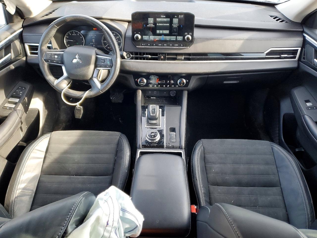 2022 Mitsubishi Outlander Se - zdjęcie 8