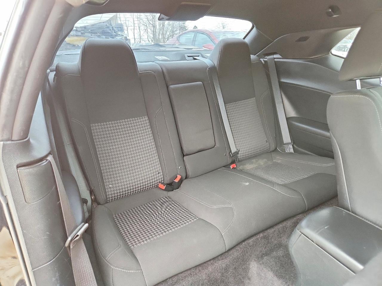 2018 Dodge Challenger Sxt - zdjęcie 10