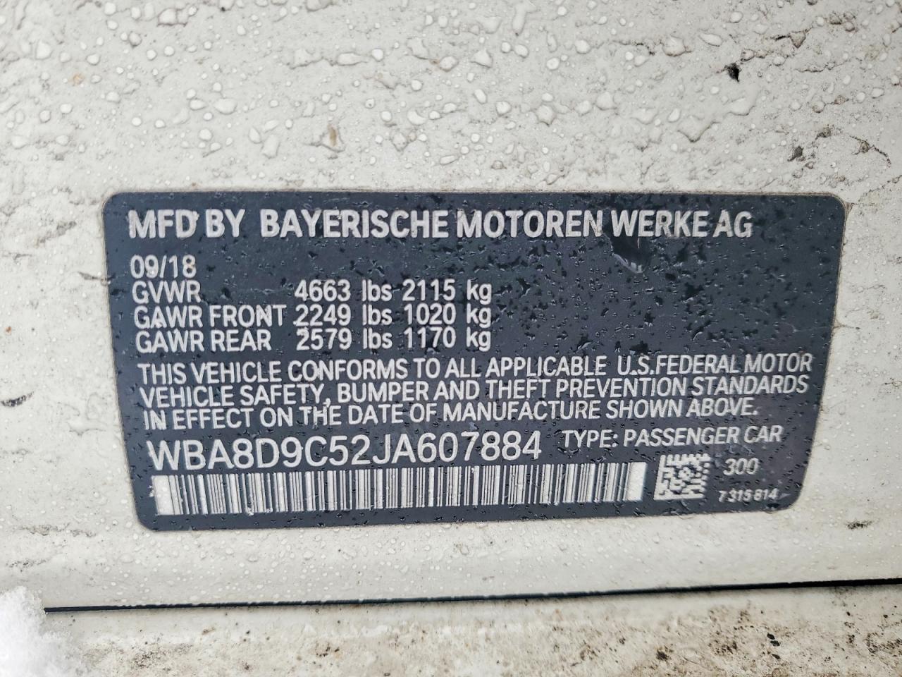 2018 BMW 330 Xi - zdjęcie 12