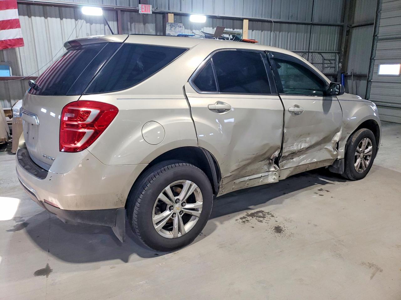 2016 Chevrolet Equinox Ls - zdjęcie 3