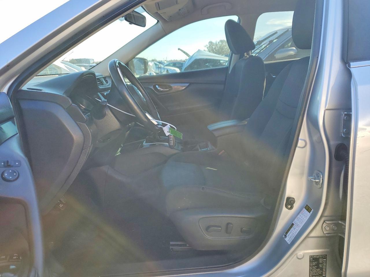 2018 Nissan Rogue S - zdjęcie 7