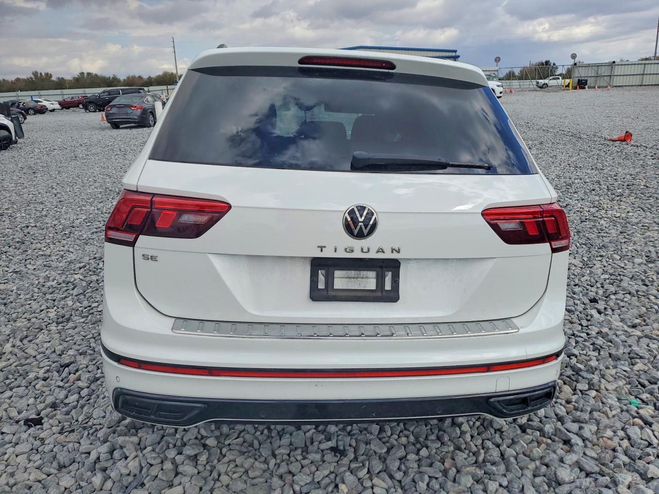 2022 Volkswagen Tiguan Se R-Line Black - zdjęcie 6