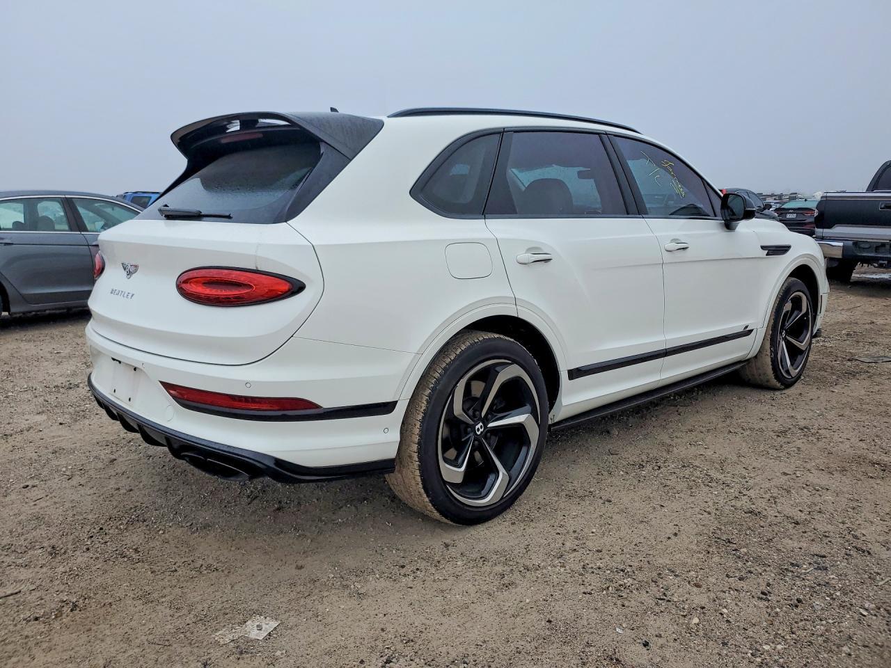 2022 Bentley Bentayga - zdjęcie 3