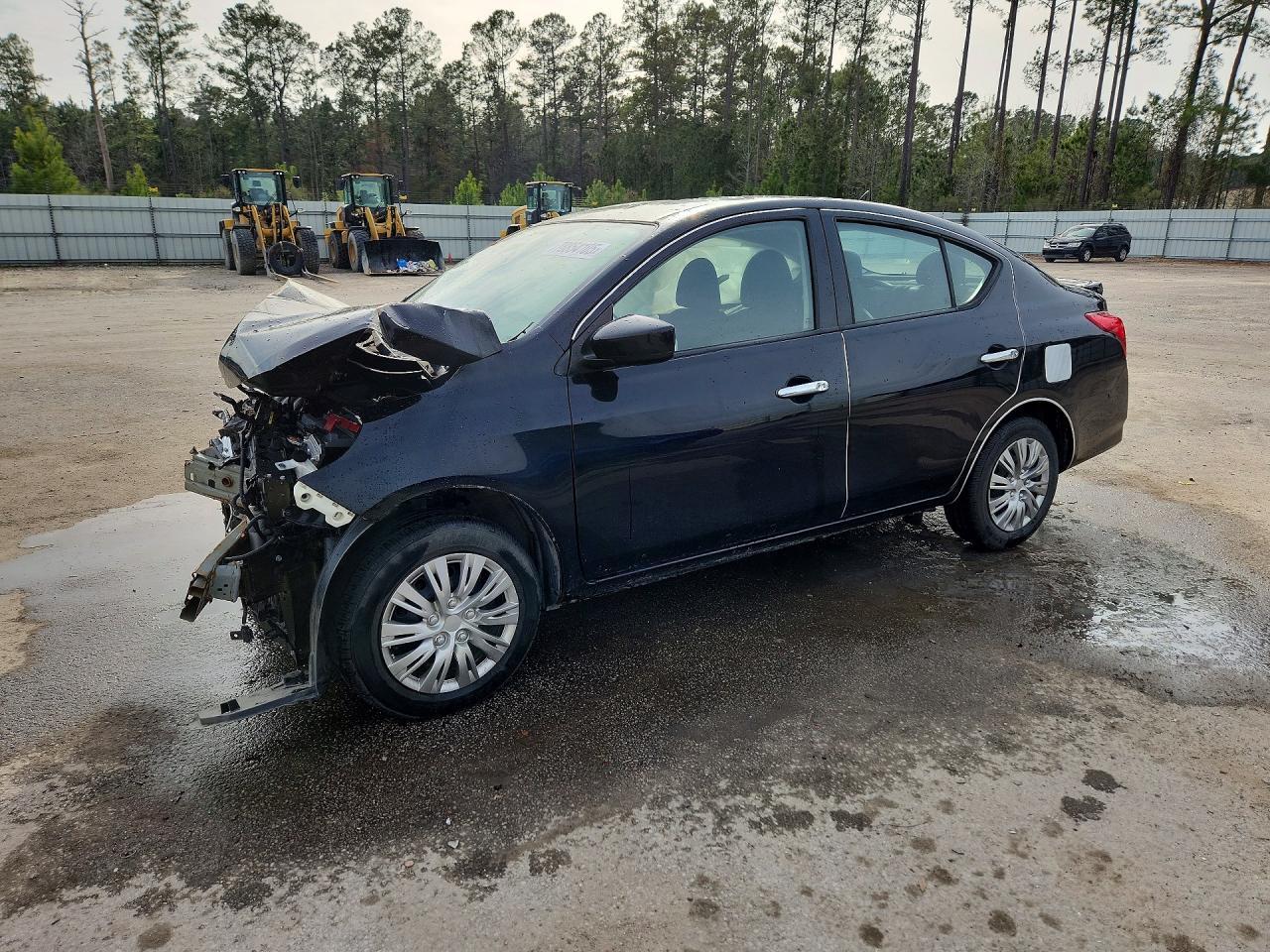 2017 Nissan Versa 1.6 Sv - zdjęcie główne