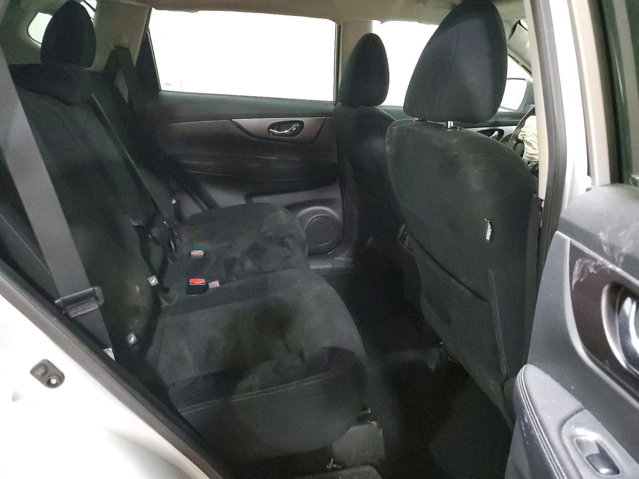 2016 Nissan Rogue Sv - zdjęcie 11