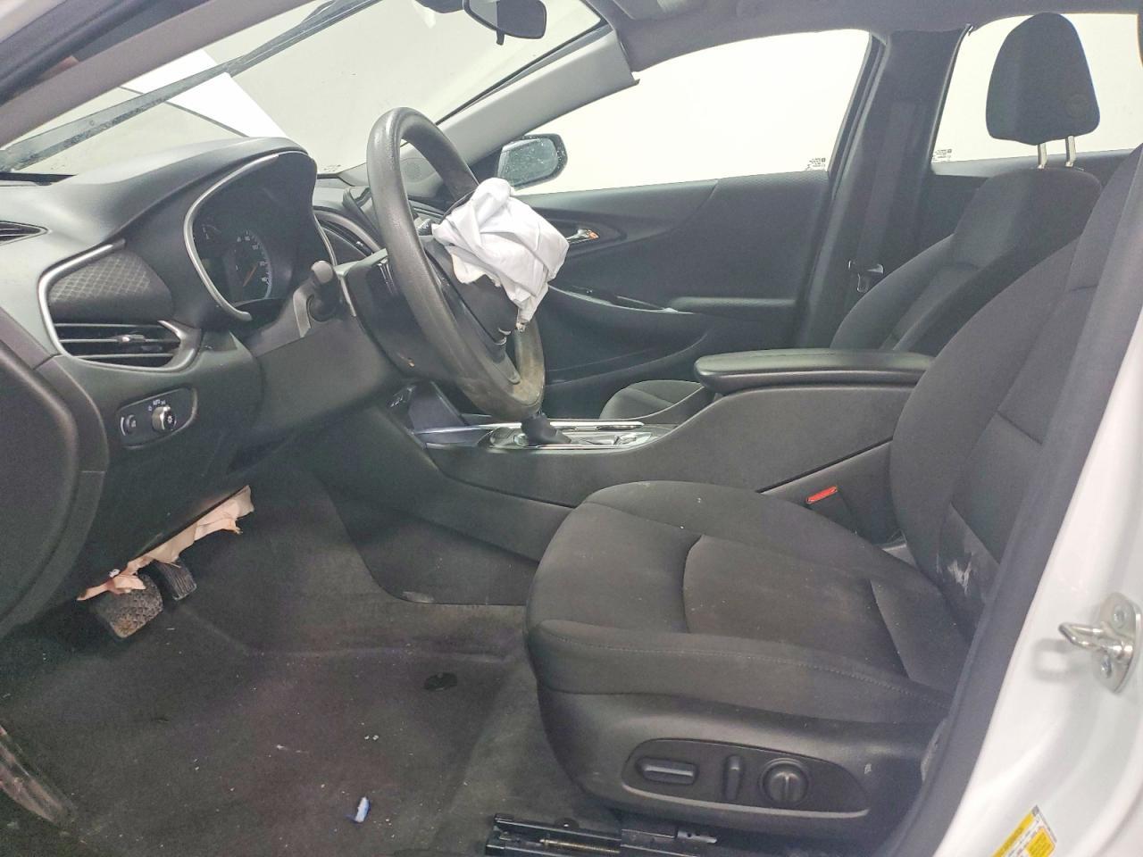 2024 Chevrolet Malibu Lt - zdjęcie 7