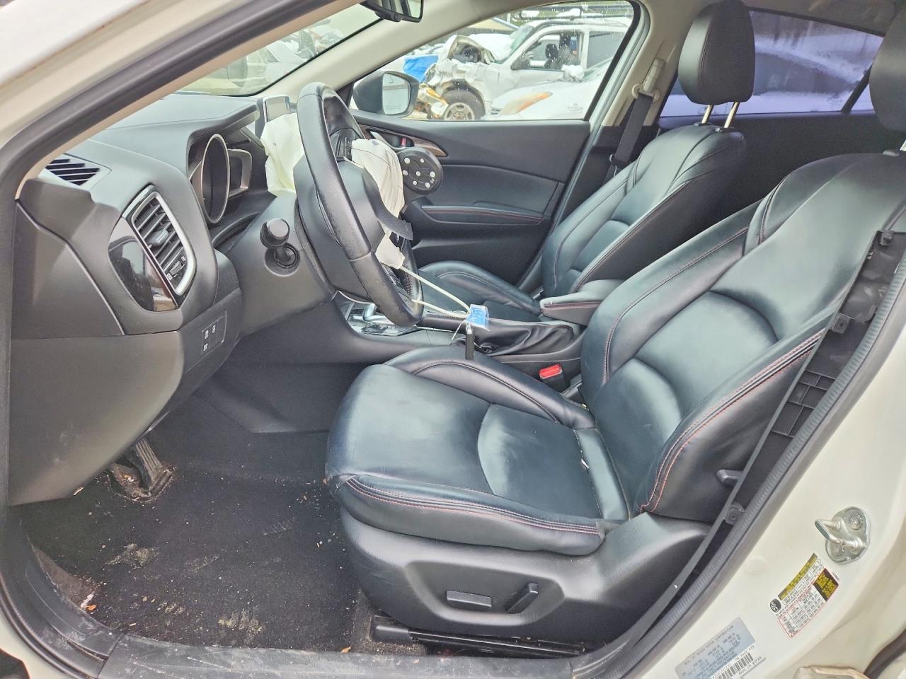 2016 Mazda 3 Grand Touring - zdjęcie 7