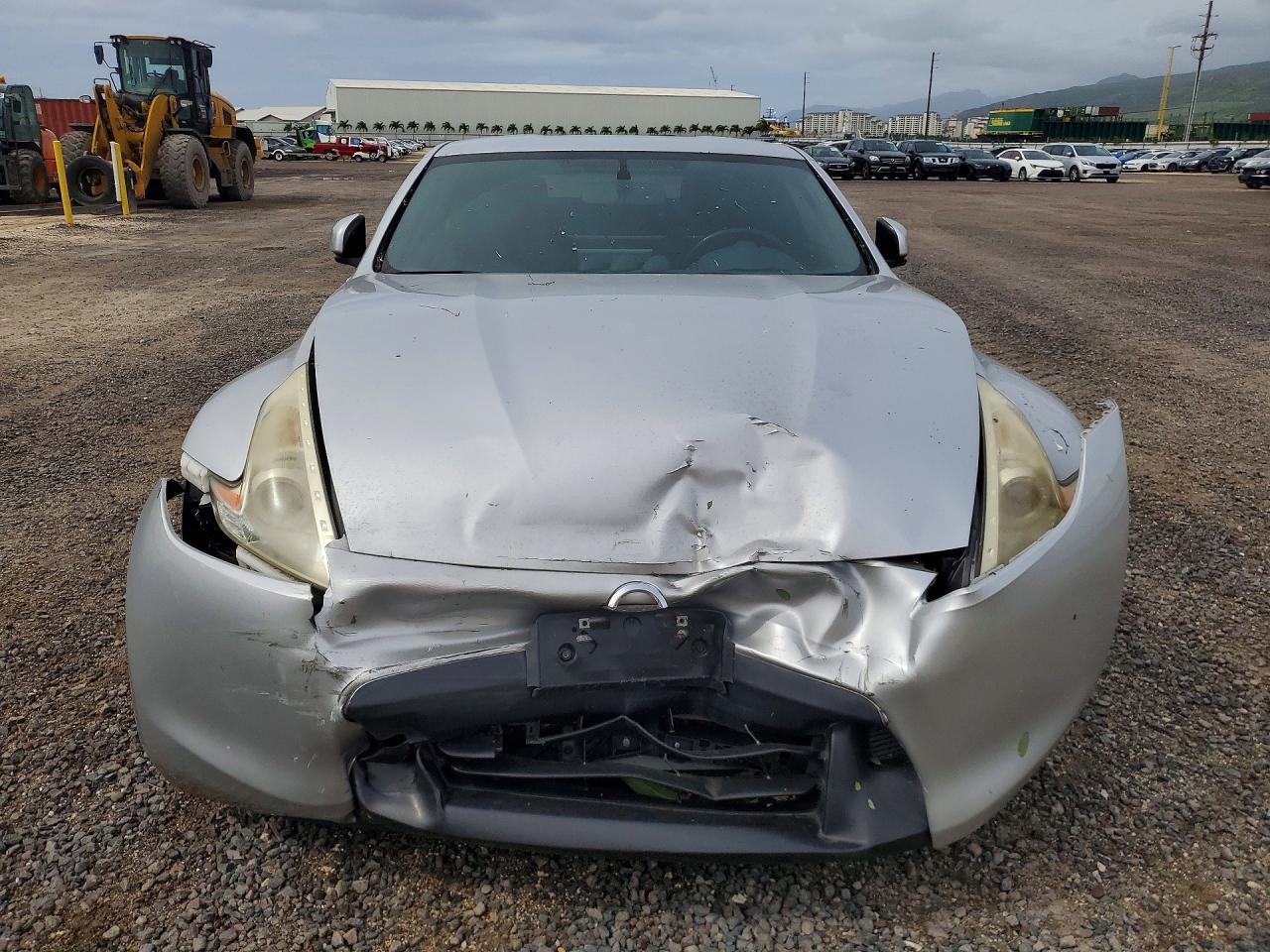 2016 Nissan 370Z Base - zdjęcie 5