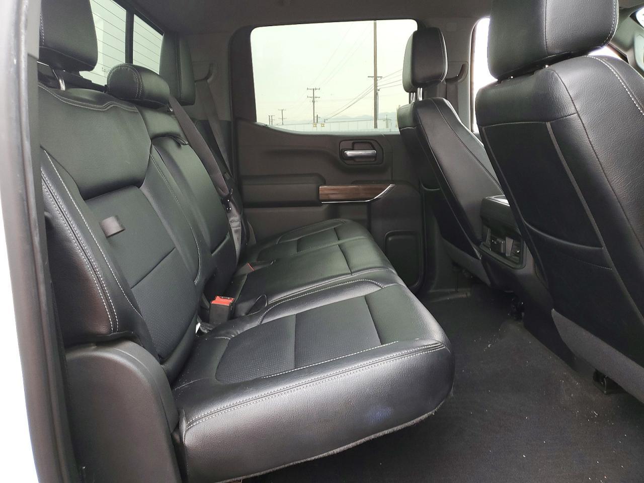 2020 Chevrolet Silverado K1500 Rst - zdjęcie 11