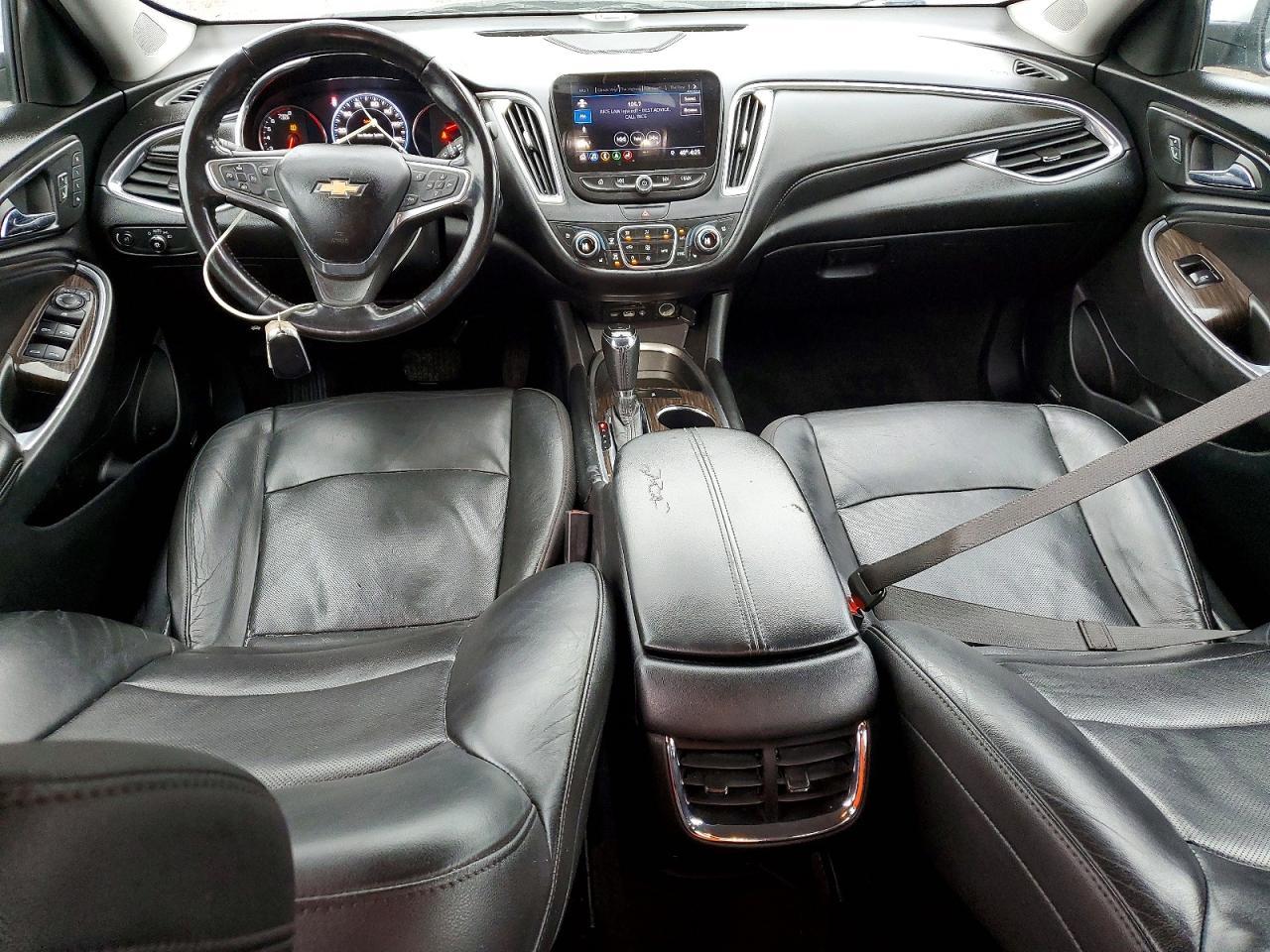 2020 Chevrolet Malibu Premier - zdjęcie 8