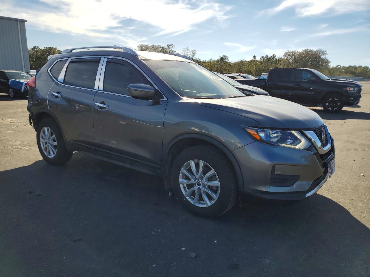 2019 Nissan Rogue Sv - zdjęcie 4