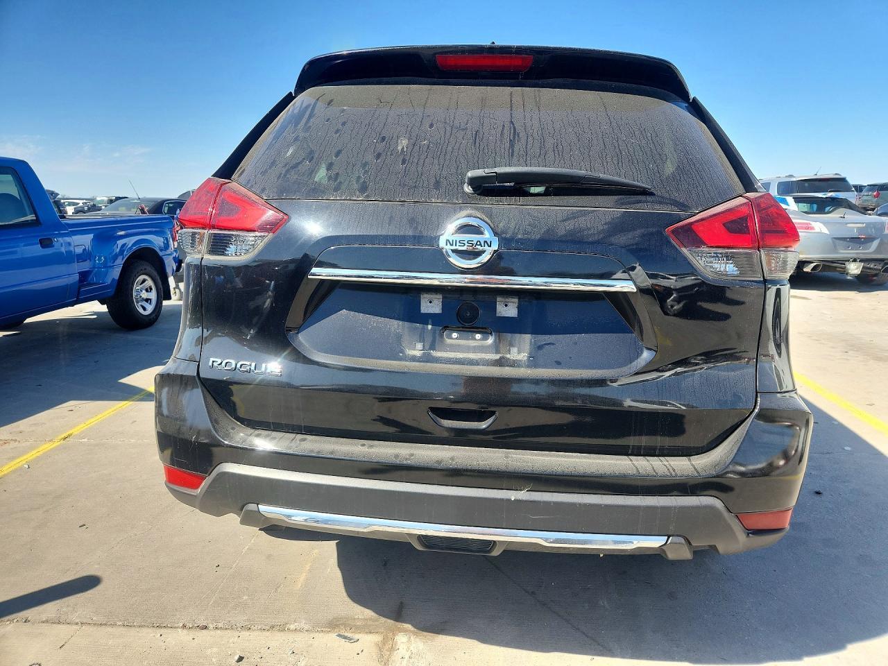 2017 Nissan Rogue S - zdjęcie 6