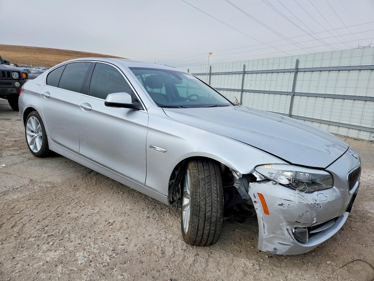 2013 BMW 535 Xi - zdjęcie 4