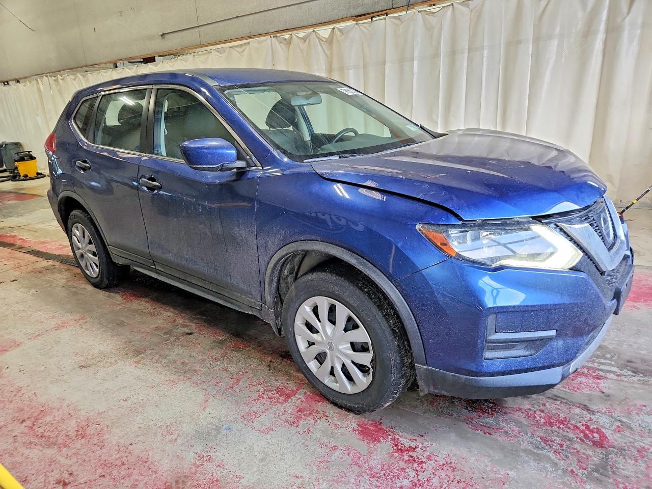 2017 Nissan Rogue S - zdjęcie 4