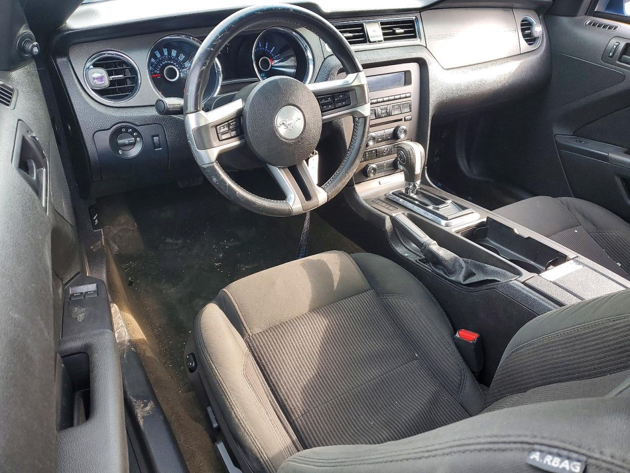 2013 Ford Mustang - zdjęcie 8