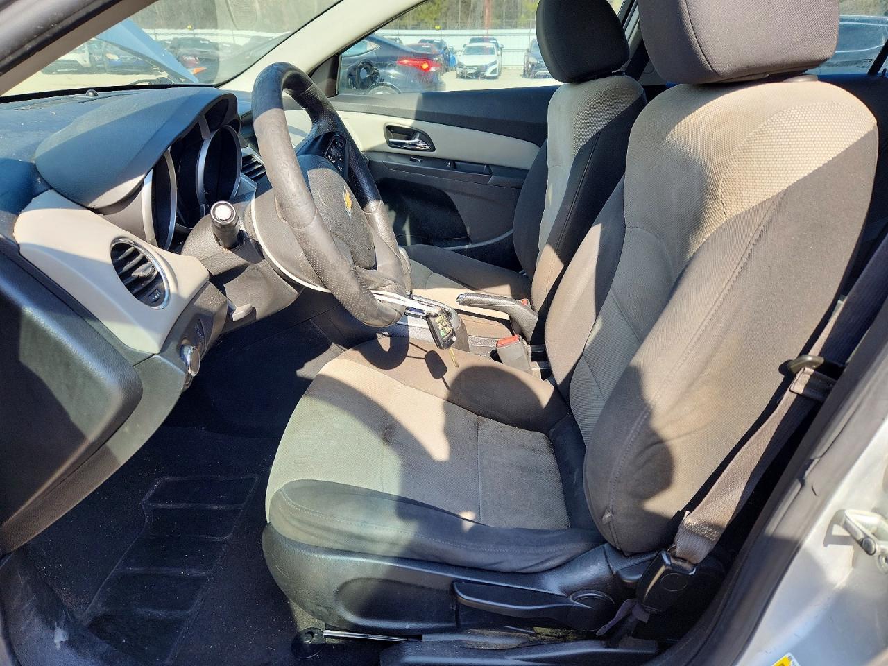 2016 Chevrolet Cruze Limited Ls - zdjęcie 7