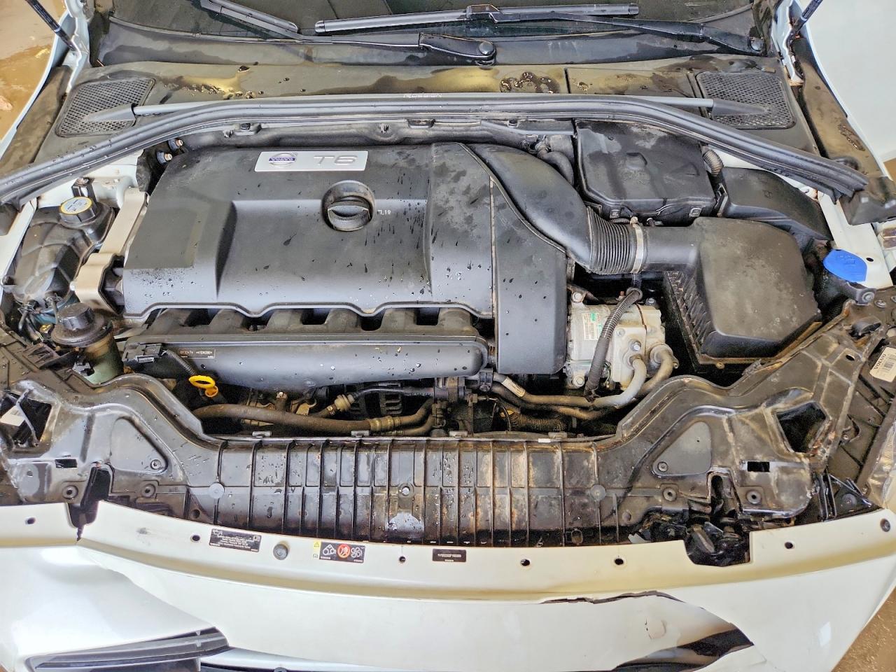 2015 Volvo V60 R Design - zdjęcie 12