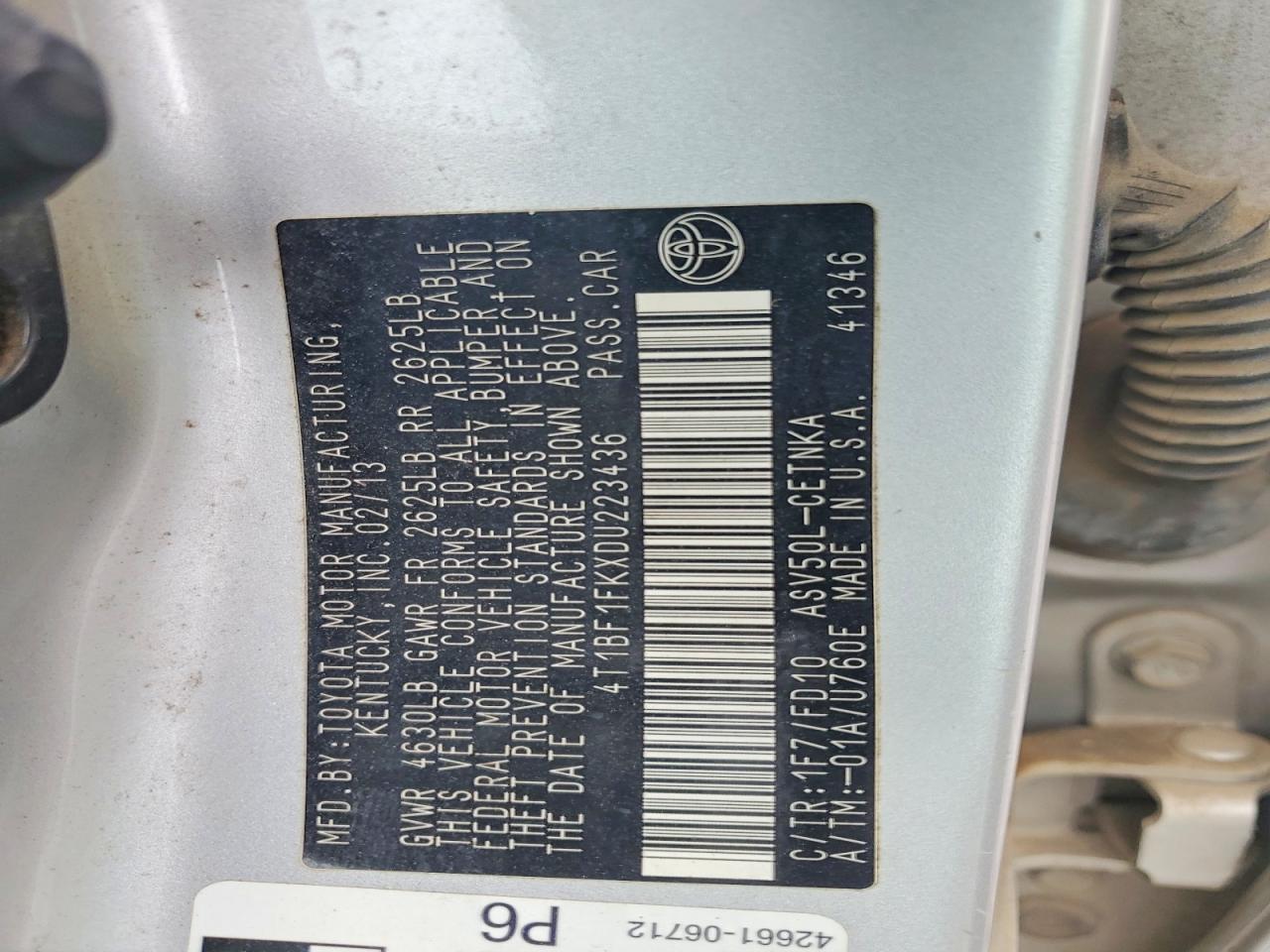 2013 Toyota Camry Le - zdjęcie 12