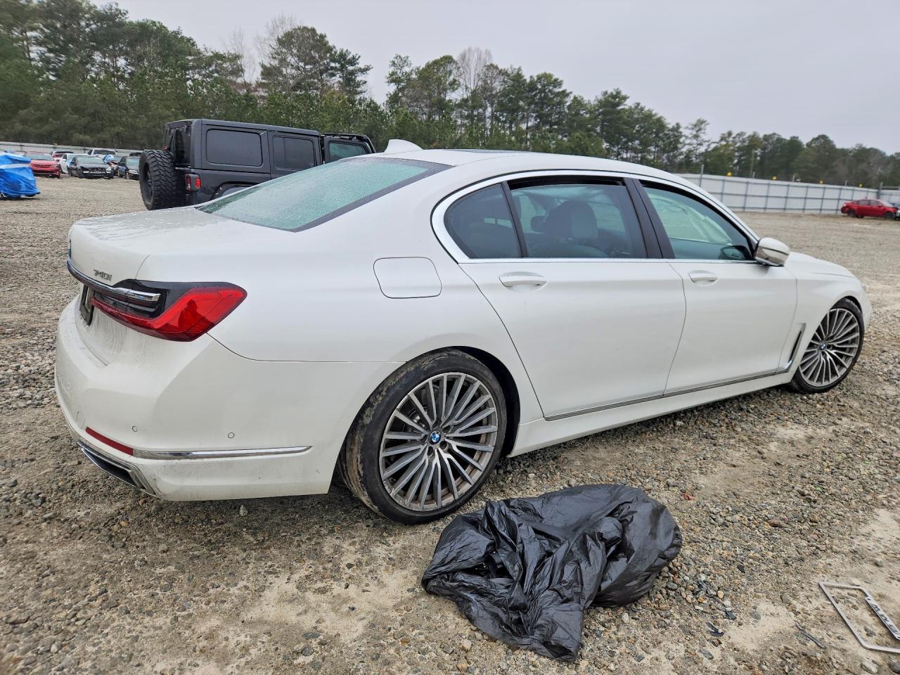 2020 BMW 740 I - zdjęcie 3