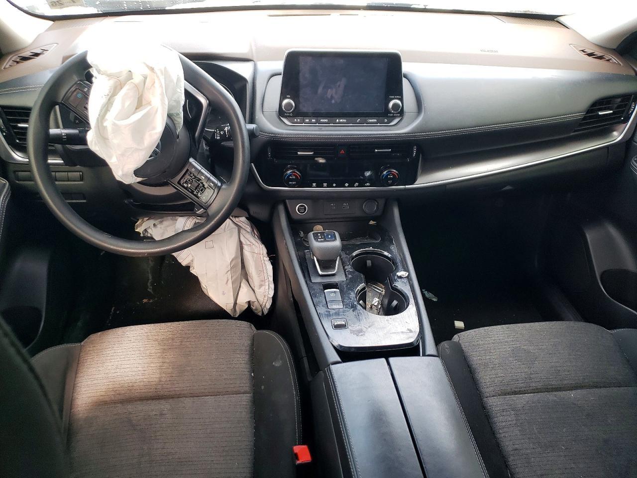 2021 Nissan Rogue Sv - zdjęcie 8