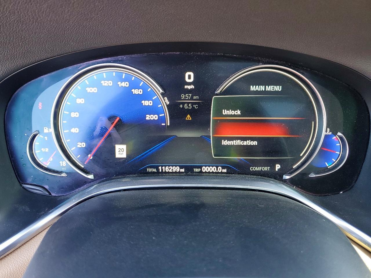 2016 BMW Seria 7 750i - zdjęcie 9