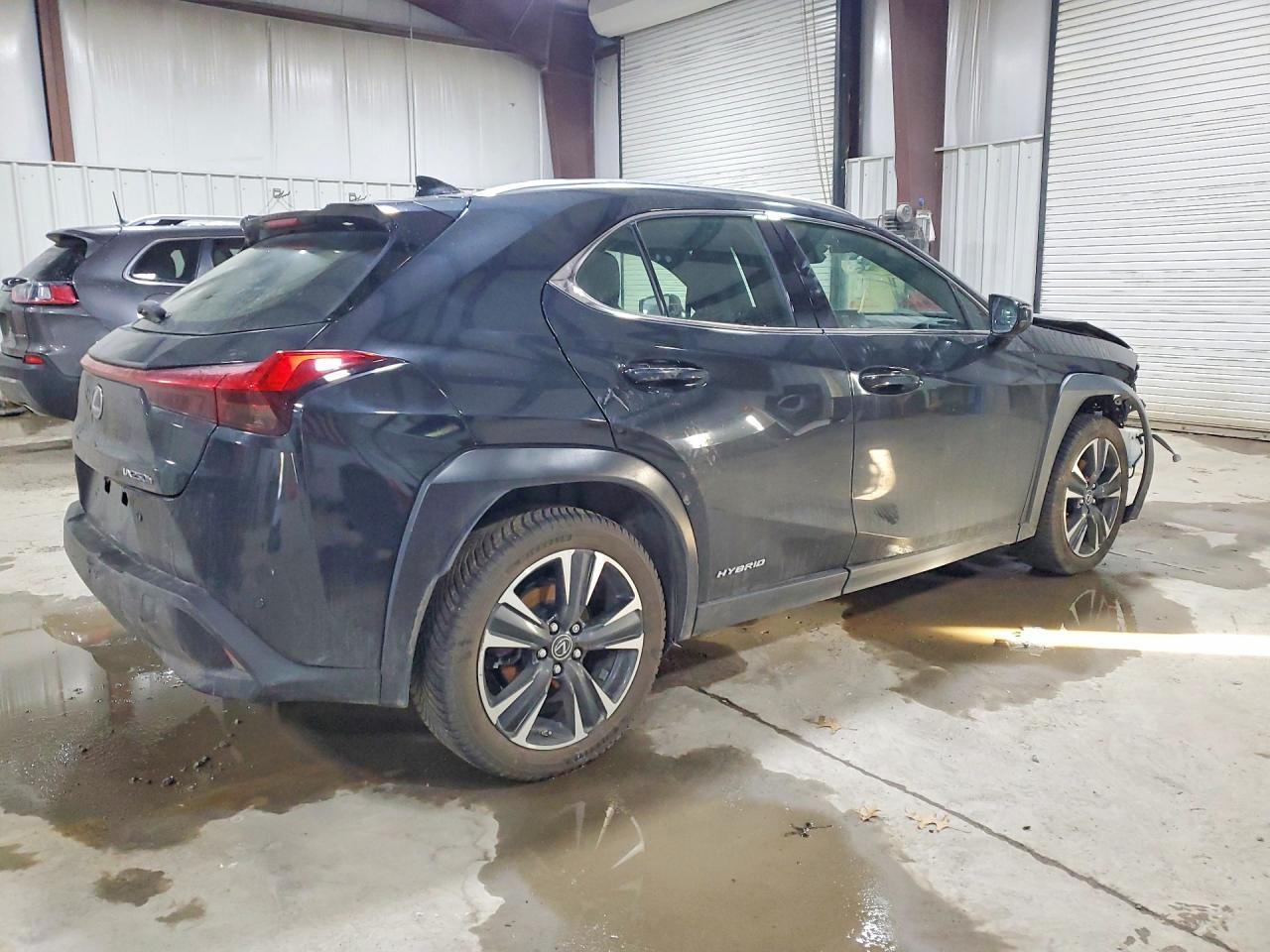 2021 Lexus Ux 250H Base - zdjęcie 3