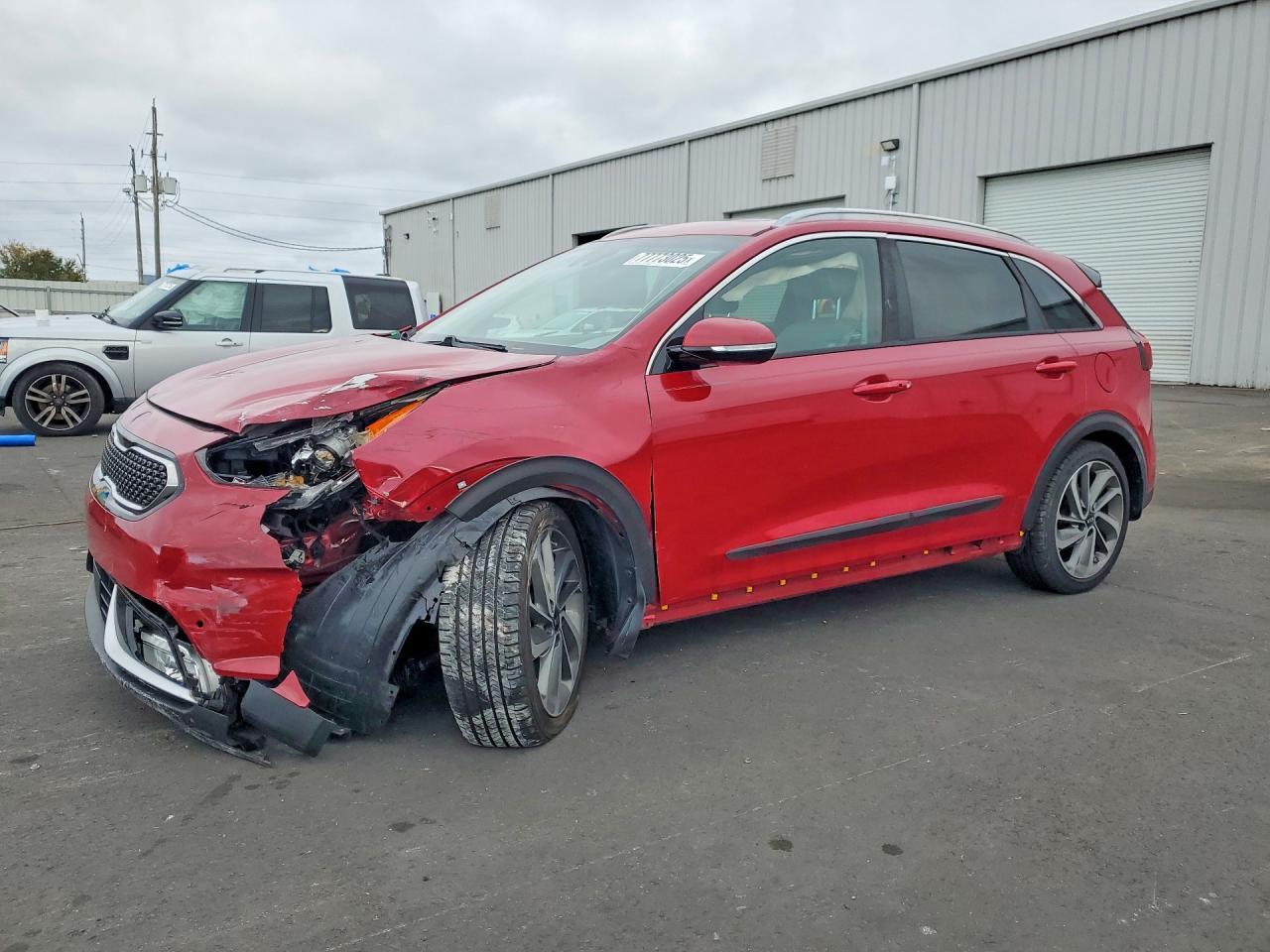 2018 Kia Niro Touring - zdjęcie główne